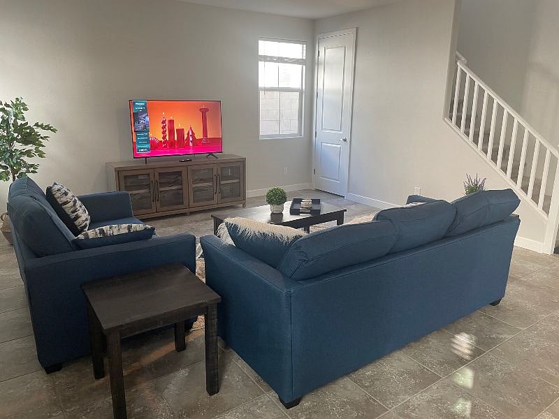 Furnished Finder property 485410_1 photo 6