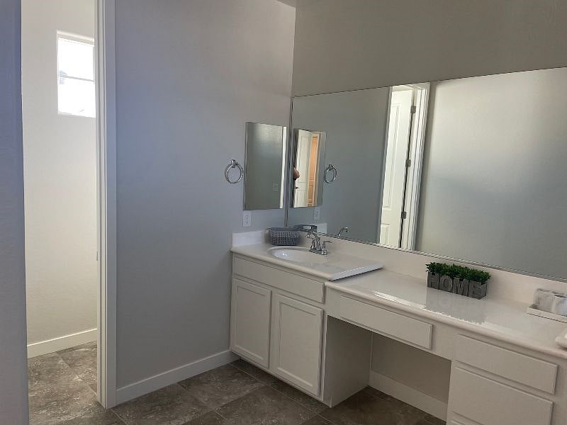 Furnished Finder property 485410_1 photo 11