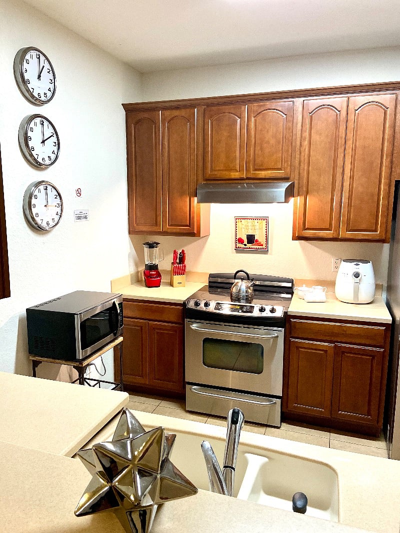 Furnished Finder property 485422_1 photo 17