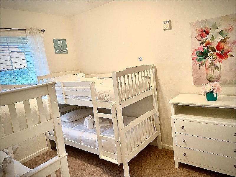 Furnished Finder property 485422_1 photo 24