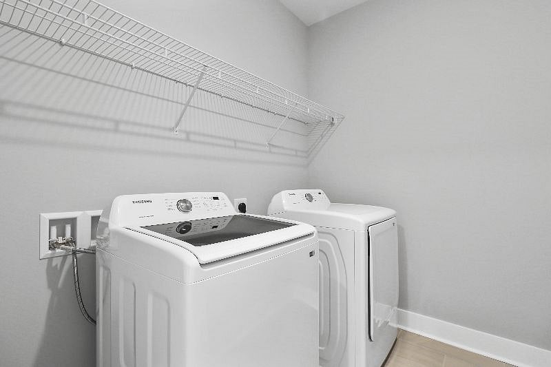 Furnished Finder property 485427_1 photo 21