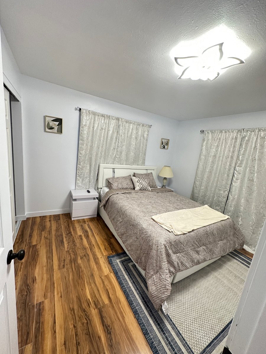 Furnished Finder property 485431_1 photo 6
