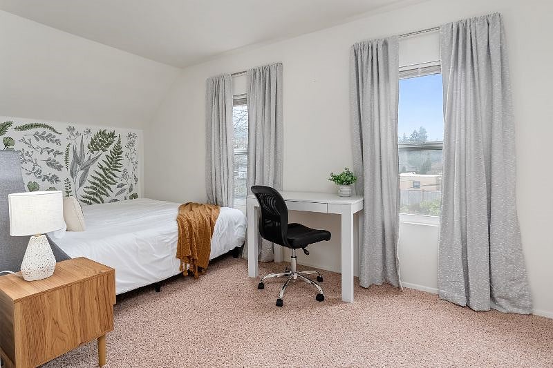 Furnished Finder property 485443_1 photo 8
