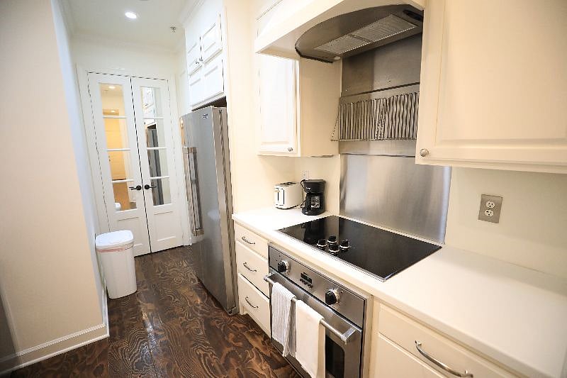 Furnished Finder property 485473_1 photo 13