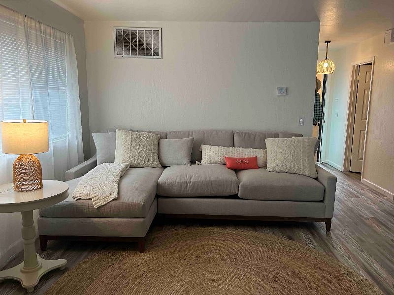 Furnished Finder property 485480_1 photo 9
