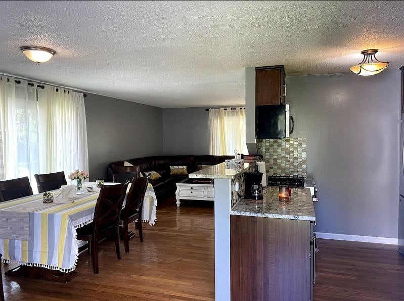 Furnished Finder property 485491_1 photo 4