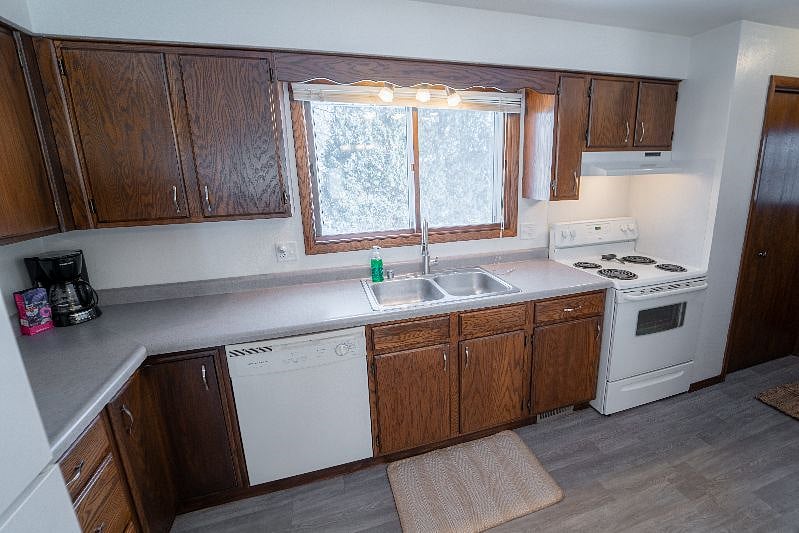 Furnished Finder property 485495_1 photo 13