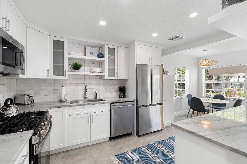 Furnished Finder property 485559_1 photo 8