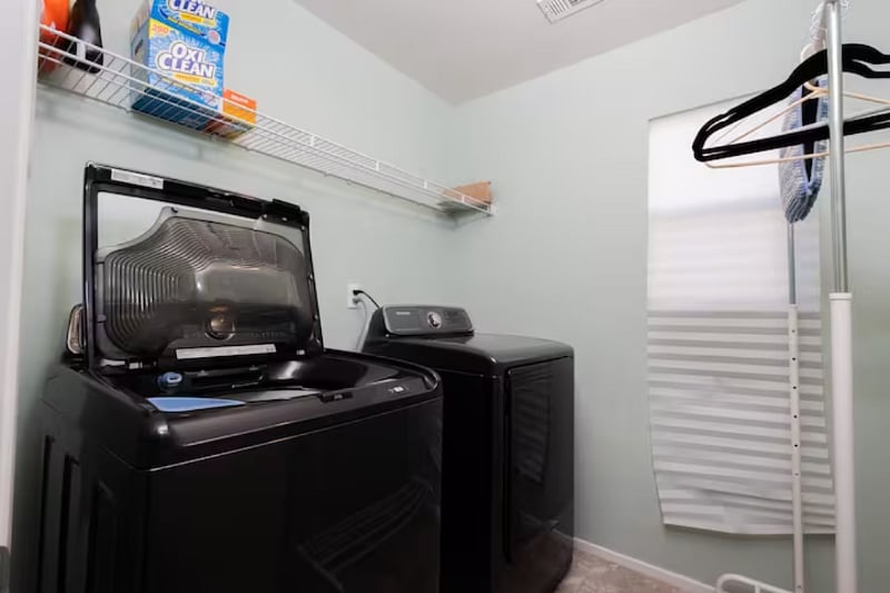 Furnished Finder property 485566_1 photo 15