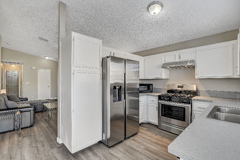 Furnished Finder property 485570_1 photo 14