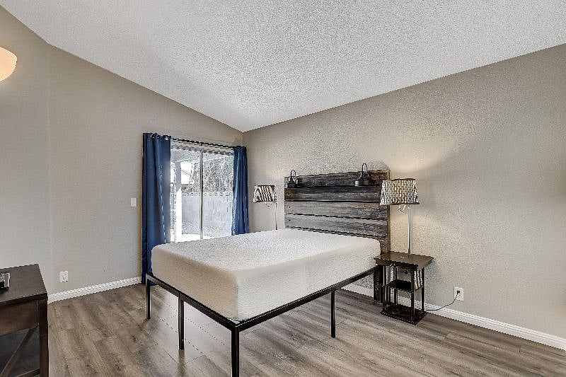 Furnished Finder property 485570_1 photo 18