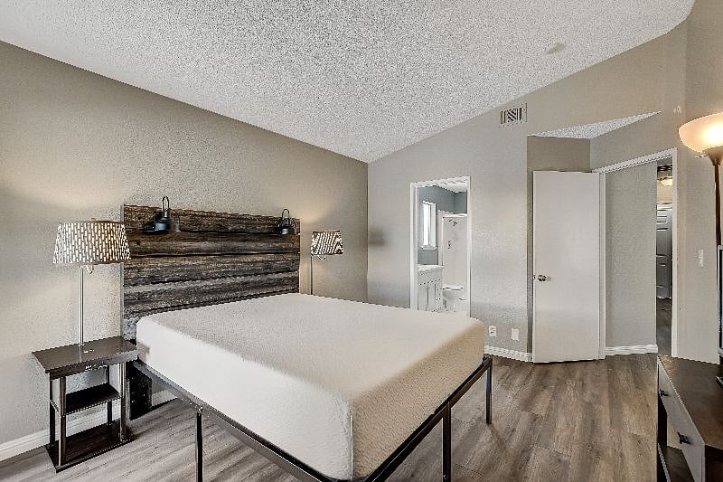Furnished Finder property 485570_1 photo 19