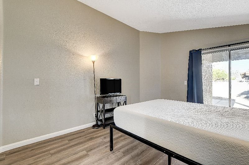 Furnished Finder property 485570_1 photo 21