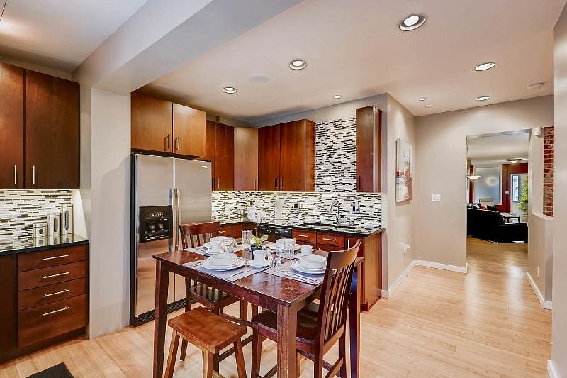 Furnished Finder property 485590_1 photo 3
