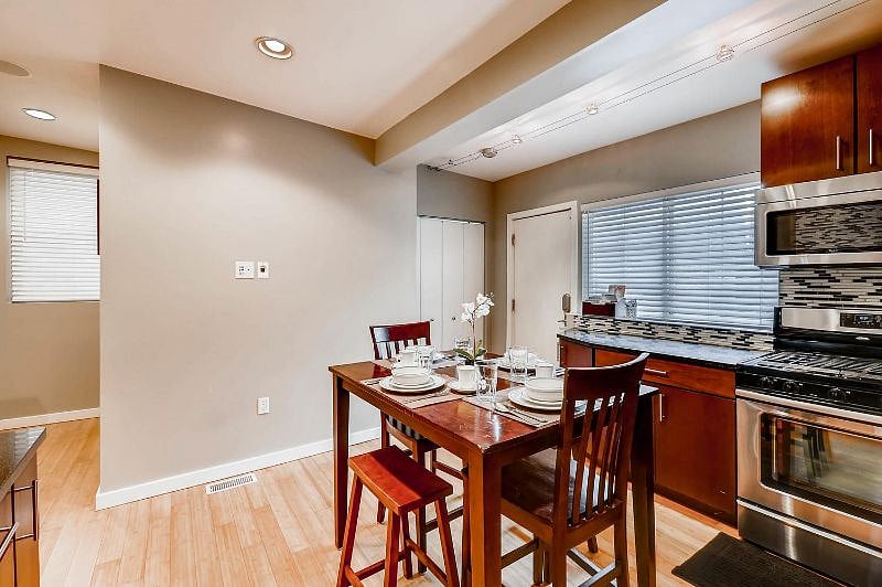 Furnished Finder property 485590_1 photo 5