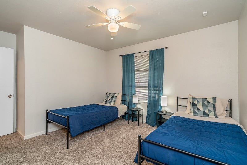 Furnished Finder property 485598_1 photo 11