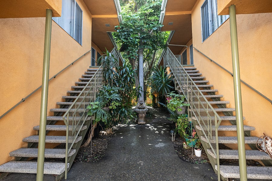 Furnished Finder property 485616_1 photo 22