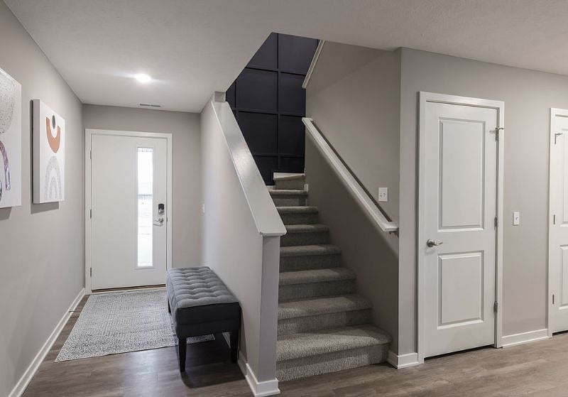 Furnished Finder property 485671_1 photo 3