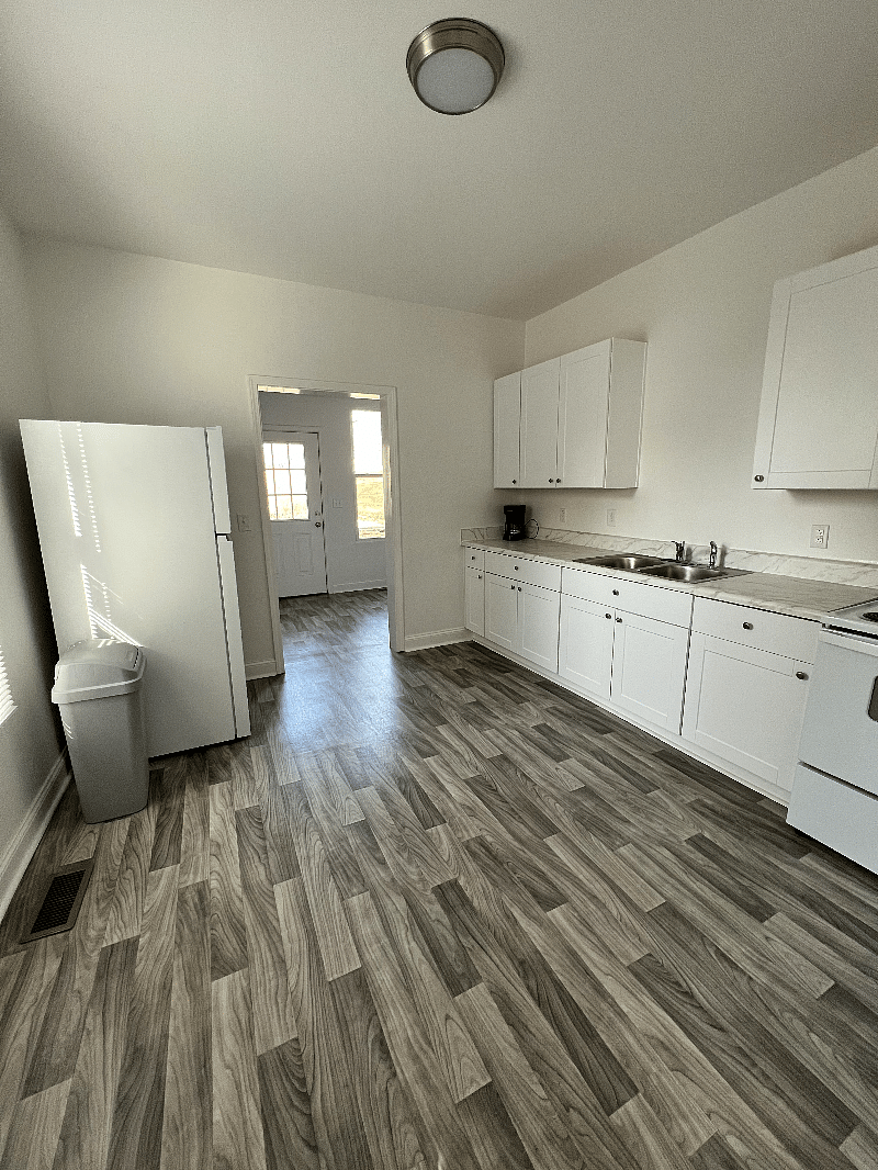 Furnished Finder property 485676_1 photo 8