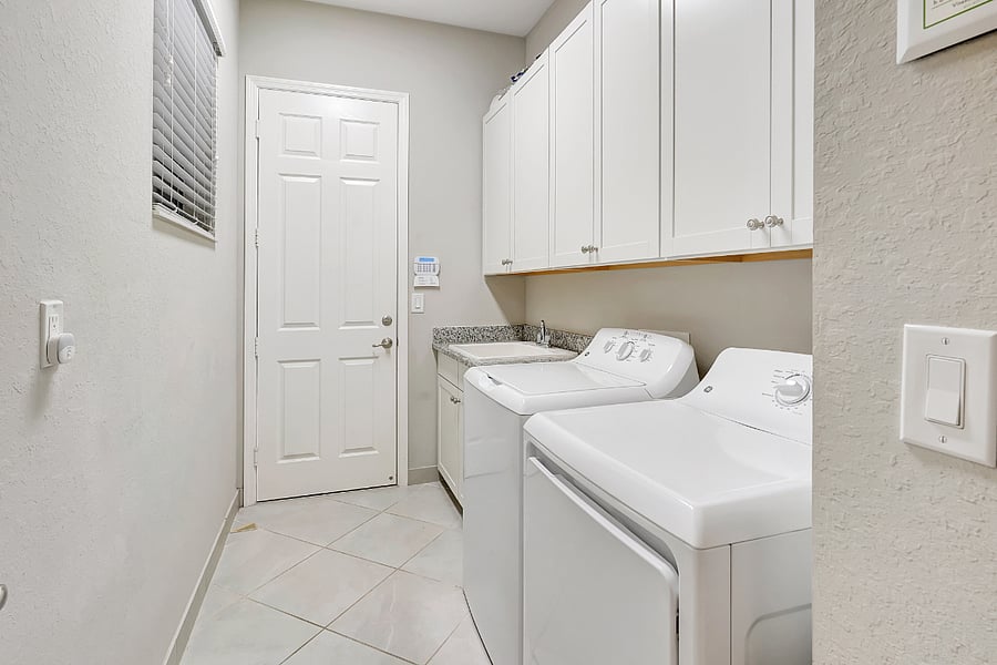 Furnished Finder property 485699_1 photo 20