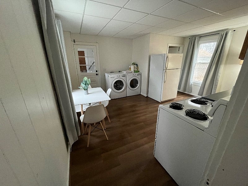 Furnished Finder property 485722_2 photo 4