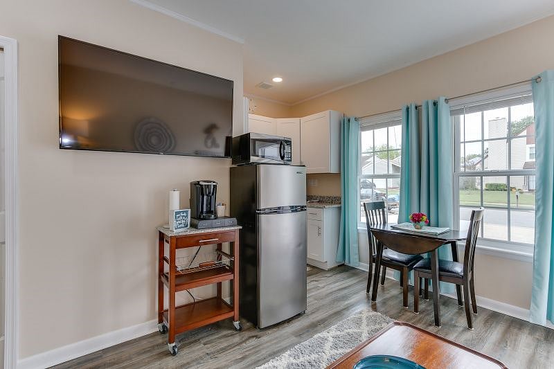 Furnished Finder property 485743_1 photo 3