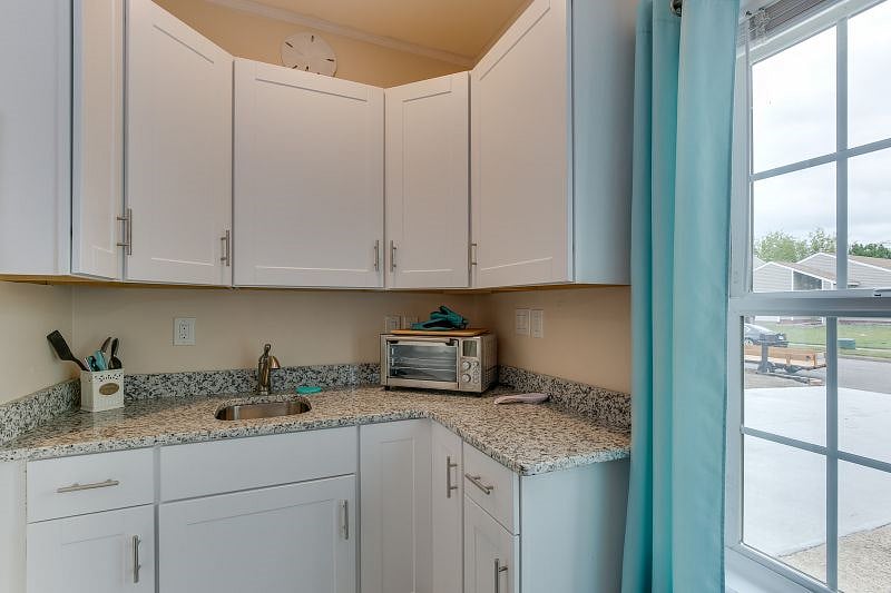 Furnished Finder property 485743_1 photo 8