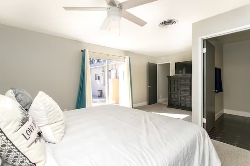 Furnished Finder property 485745_1 photo 10