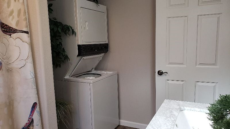 Furnished Finder property 485758_1 photo 18