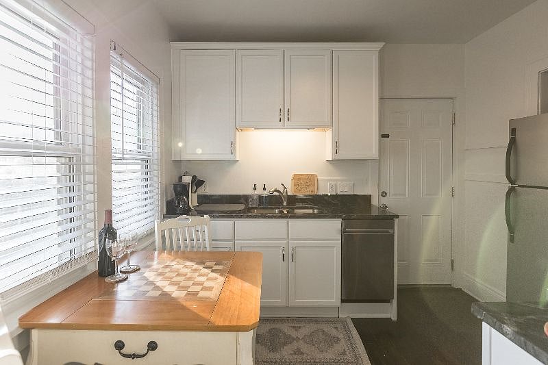 Furnished Finder property 485868_1 photo 42