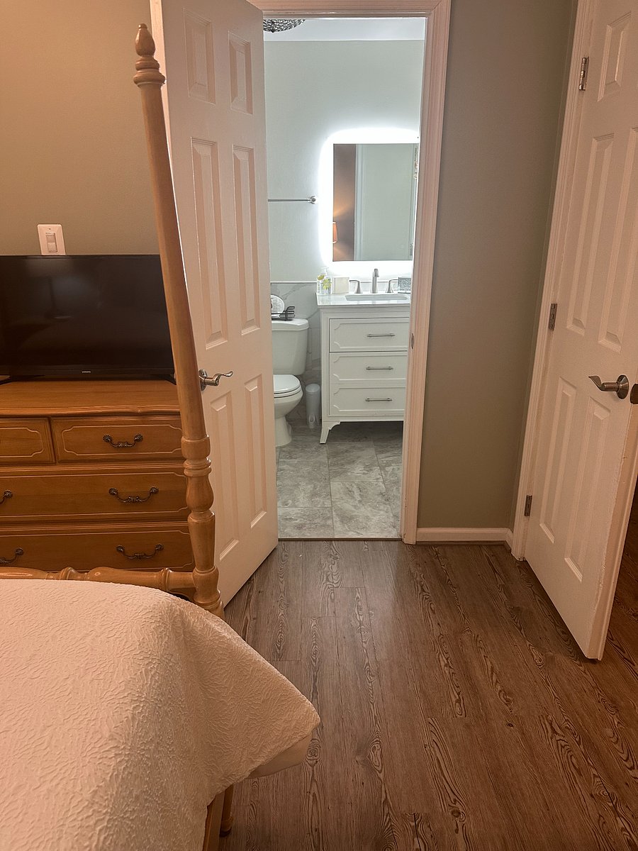 Furnished Finder property 485879_1 photo 17
