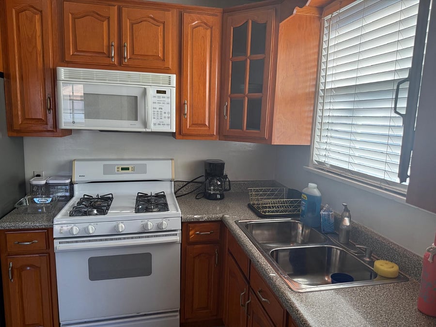 Furnished Finder property 485943_1 photo 8