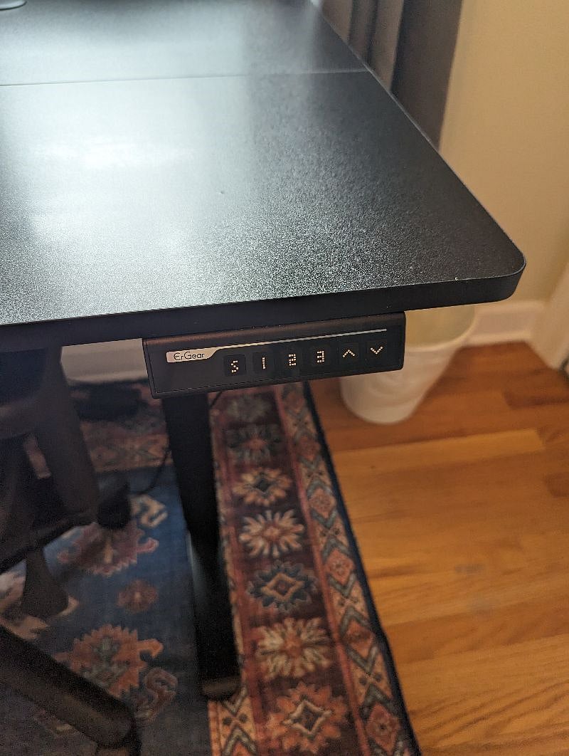 Sitting/Standing Desk
