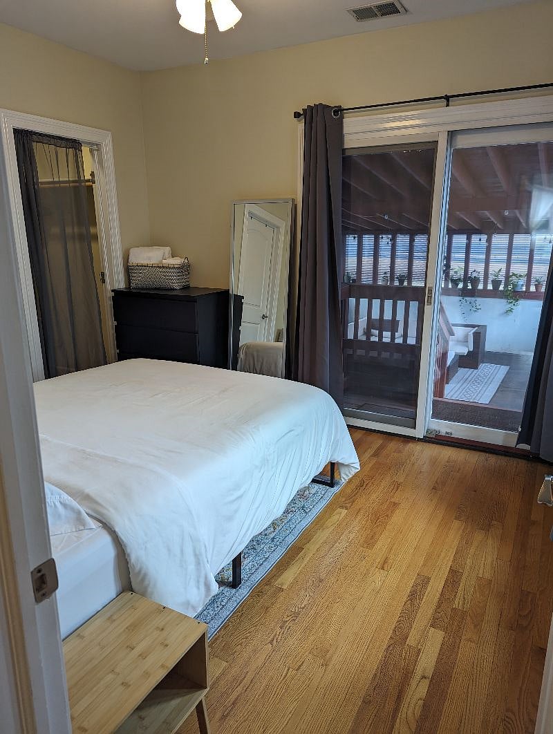 Main Bedroom, Patio to Terrace/Rooftop