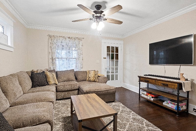 Furnished Finder property 485985_1 photo 3