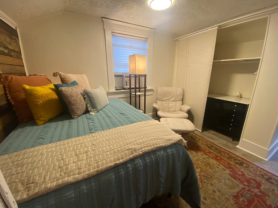 Furnished Finder property 486023_4 photo 24