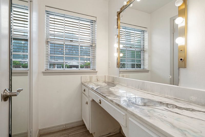 Furnished Finder property 486084_1 photo 22