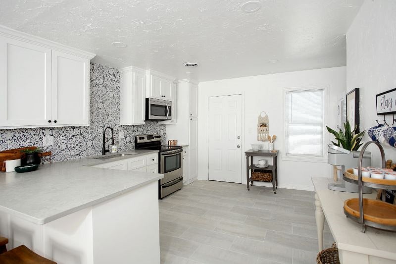 Furnished Finder property 486085_1 photo 3