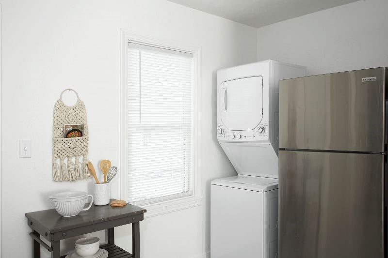 Furnished Finder property 486085_1 photo 4