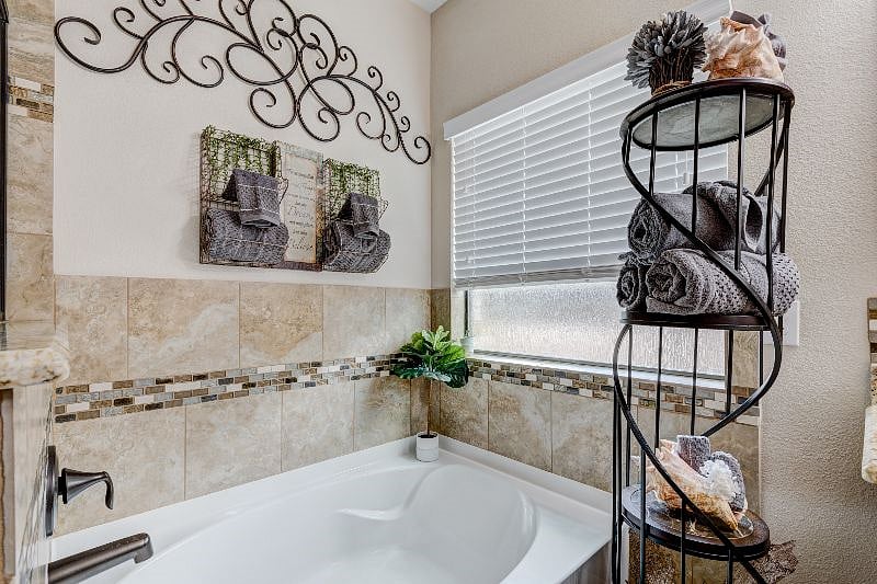Furnished Finder property 486103_1 photo 15