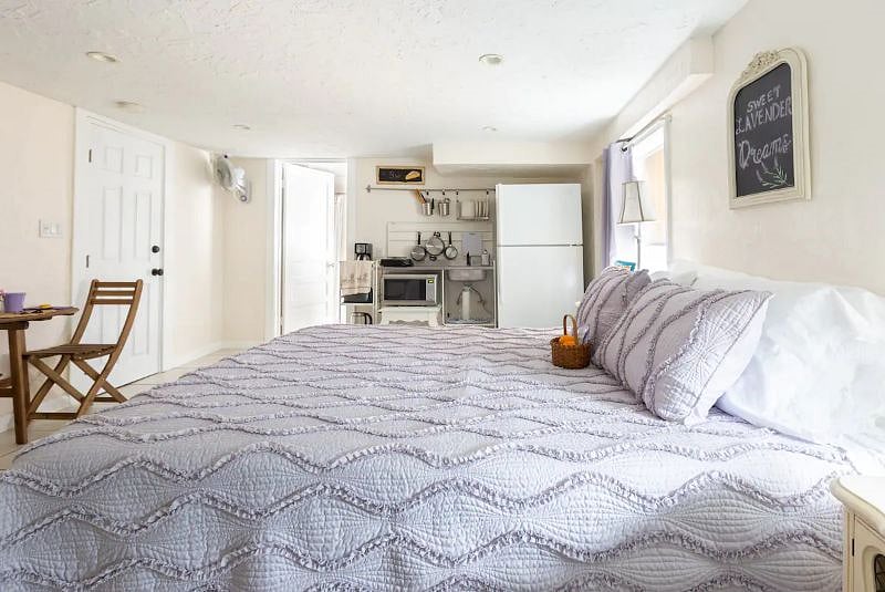 Furnished Finder property 486105_2 photo 26