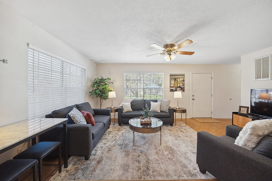 Furnished Finder property 486250_2 photo 3