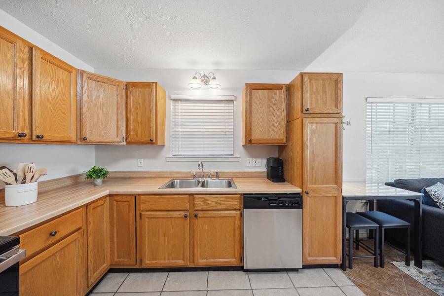 Furnished Finder property 486250_2 photo 7