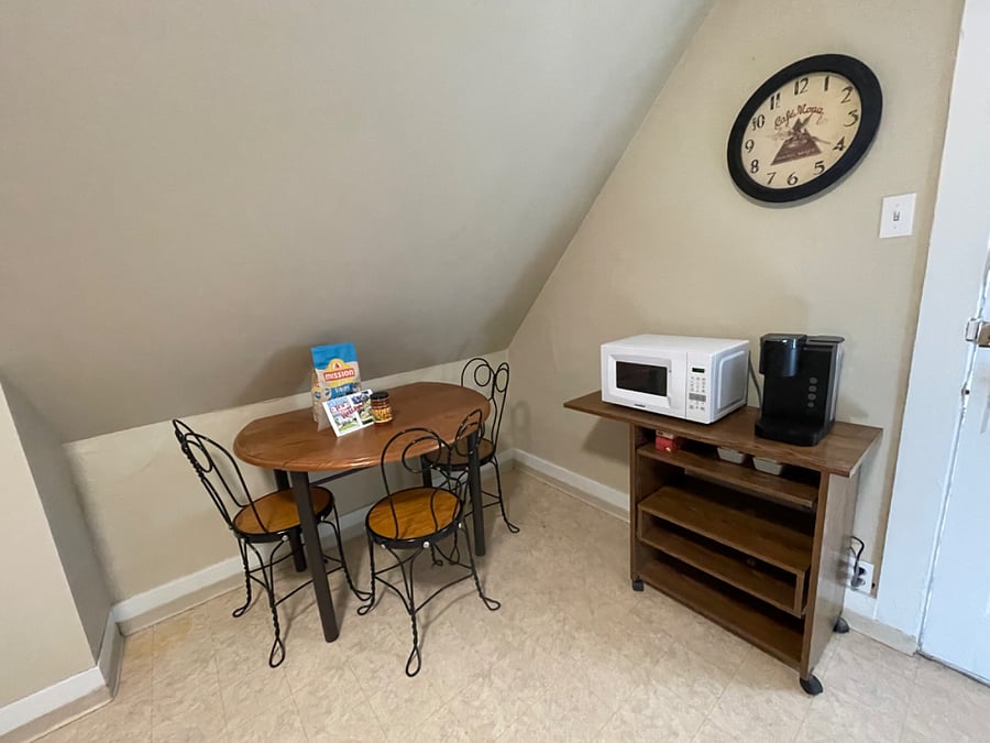Furnished Finder property 486278_2 photo 6