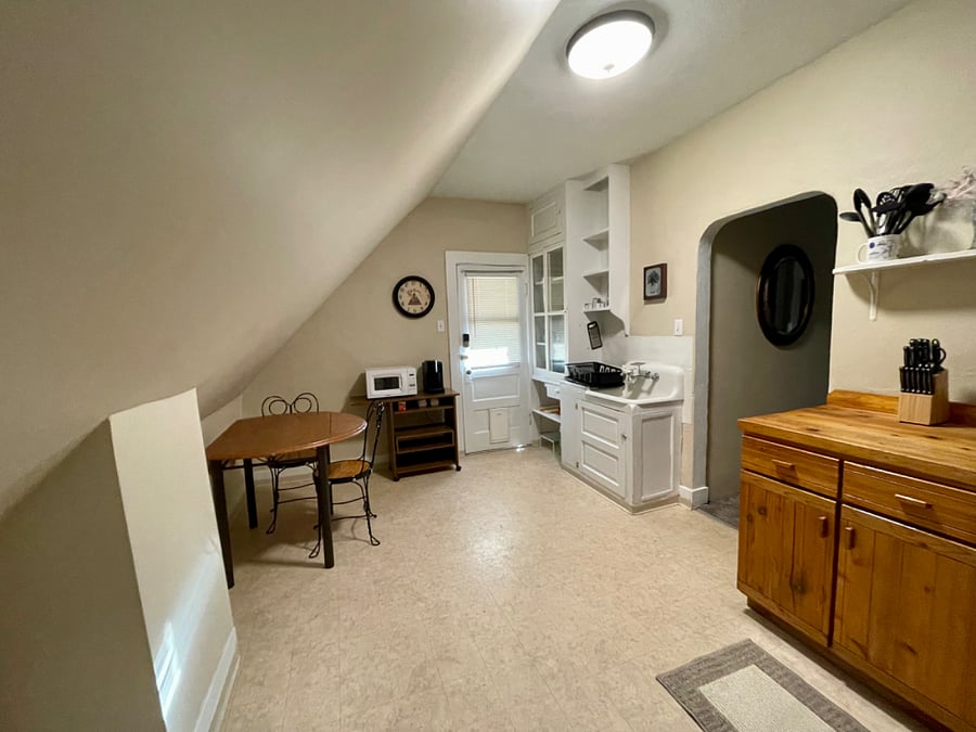 Furnished Finder property 486278_2 photo 5