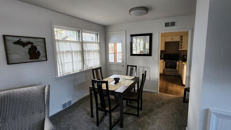 Furnished Finder property 486303_1 photo 9