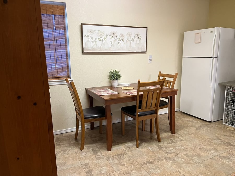 Furnished Finder property 486374_3 photo 7