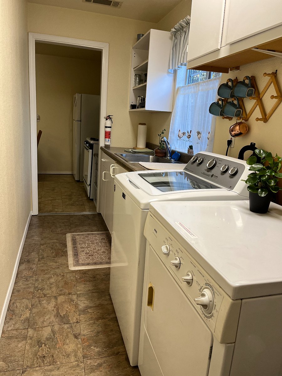 Furnished Finder property 486374_3 photo 10