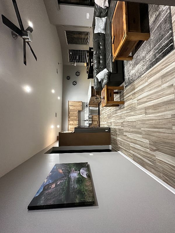 Furnished Finder property 486380_1 photo 3