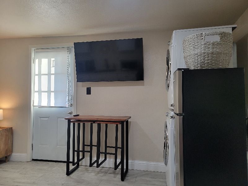 Furnished Finder property 486385_1 photo 10
